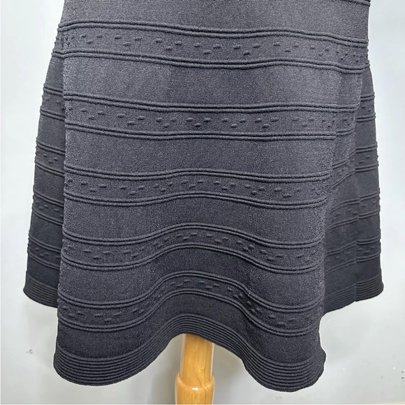 Sandro Black Stretch Knit Pullover Fit & Flare Short Sleeve Sweater Dress Size 1 - Picture 6 of 14